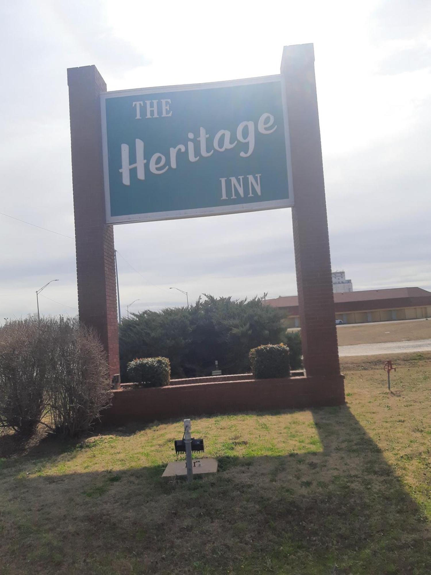 Heritage Inn Fairview Екстер'єр фото